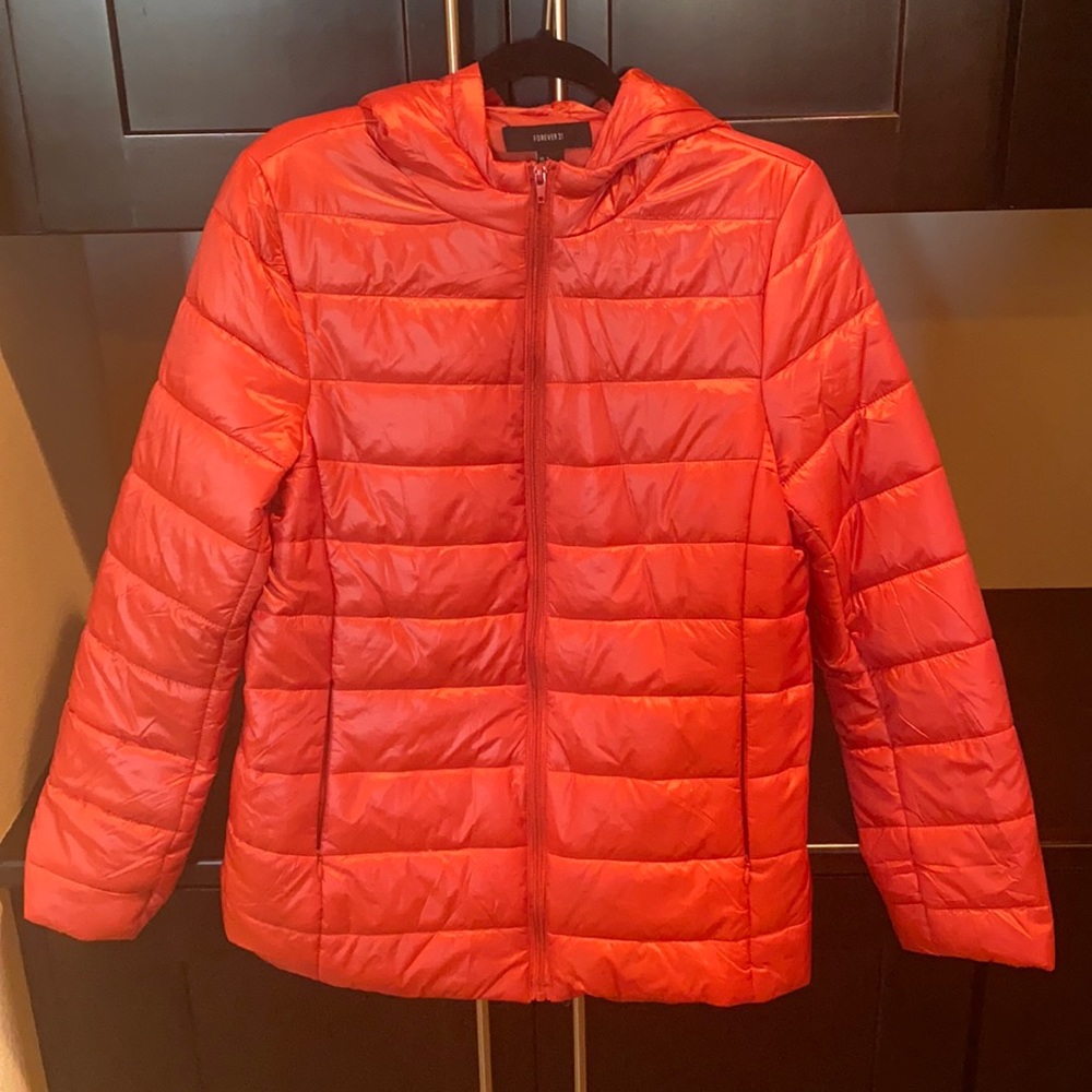 Forever 21 Light Weight Hooded Orange Puffer Jacket Size L
